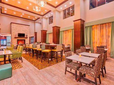 Hotel Hampton &